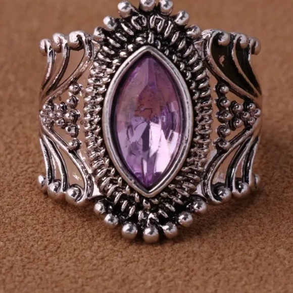 None Jewelry - New cubic zirconia pink stone size 10 silver antique look ring